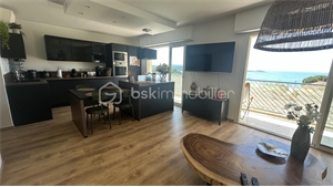 t3 à la vente -   83150  BANDOL, surface 72 m2 vente t3 - UBI471932072